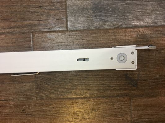 금속 폴란드 전기 커튼 트랙, 장식을 위한 조정할 수 있는 커텐 레일